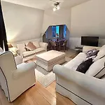 Fhs Apart Otel Bonn