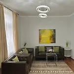 Fhs بون