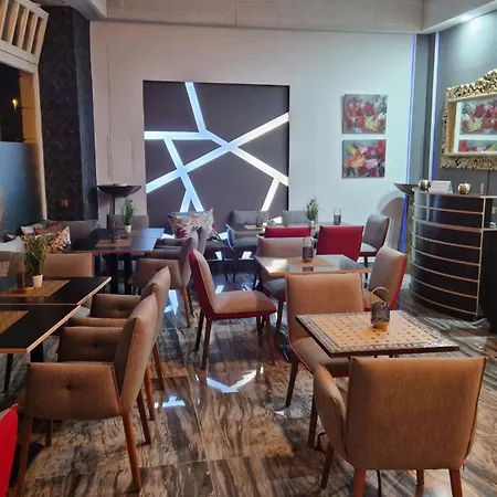 Fhs Aparthotel *