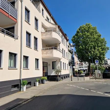 Fhs 4* Bonn