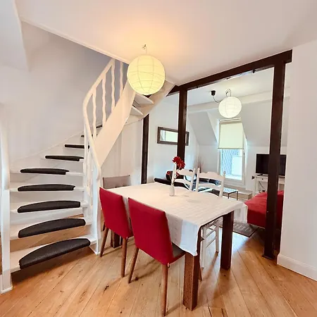 Aparthotel Fhs 4*