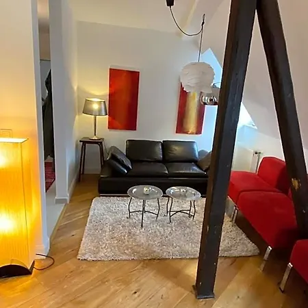 Fhs Aparthotel 4*