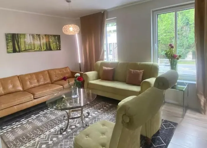 מלון דירות Fhs